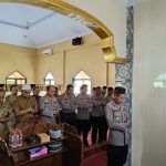 Polres Tapteng Gelar Sholat Ghoib; Doa Bersama Untuk Personel Polri yang Gugur di Lampung