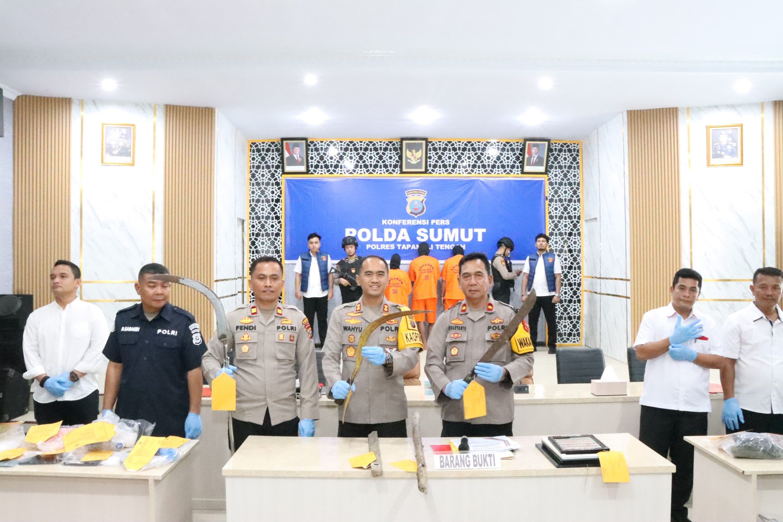 Polres Tapteng Tangkap Remaja Tawuran di Pantai Muara Lubuk Tukko
